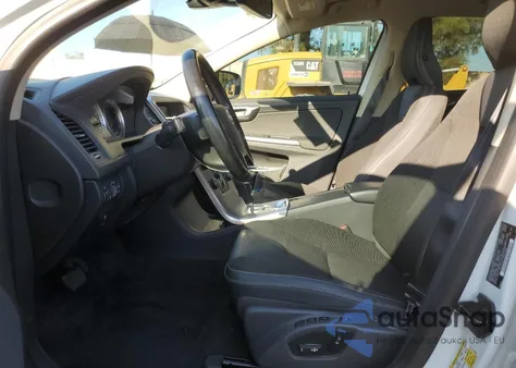 2012 Volvo Xc60 3.2 z USA, uszkodzony, nr VIN YV4940DL7C2314668